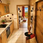 Affittacamere Gaestehaus Schoenfeld 4*