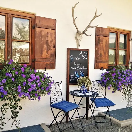 Guest house Gaestehaus Schoenfeld Reit im Winkl