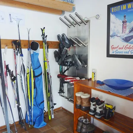 Gaestehaus Schoenfeld 3*