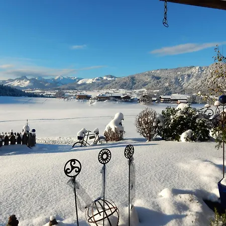 Guest house Gaestehaus Schoenfeld
