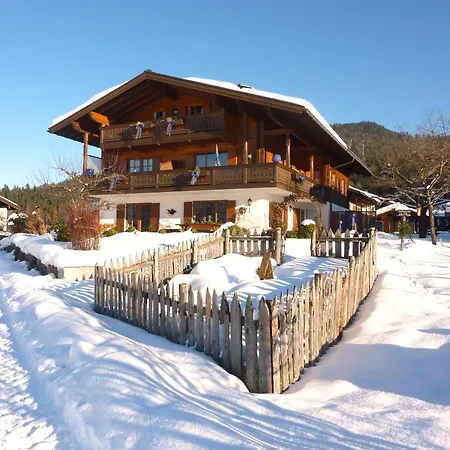 Guest house Gaestehaus Schoenfeld