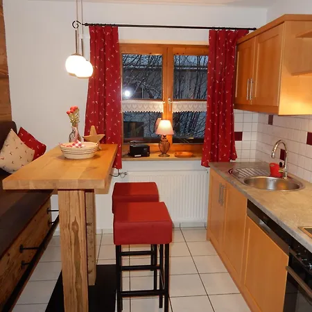 Gaestehaus Schoenfeld Reit im Winkl