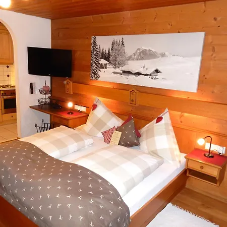 Gaestehaus Schoenfeld 3*