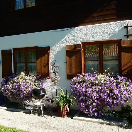 Gaestehaus Schoenfeld Guest house 3*