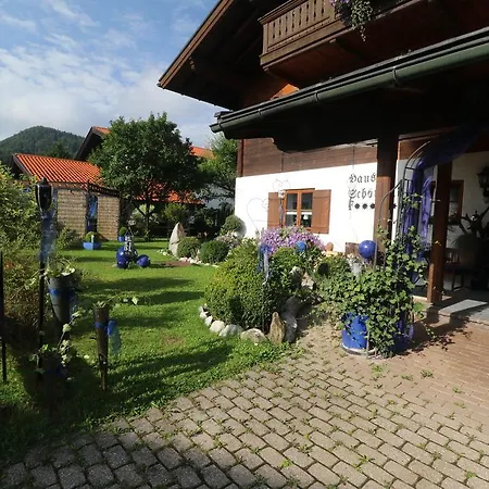 Gaestehaus Schoenfeld Guest house 3*