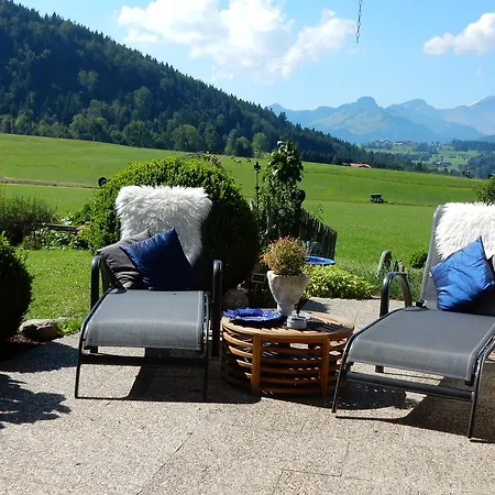 Guest house Gaestehaus Schoenfeld Reit im Winkl