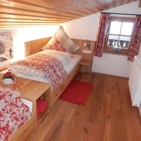 Gaestehaus Schoenfeld Guest house