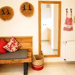Penzion Gaestehaus Schoenfeld 4*