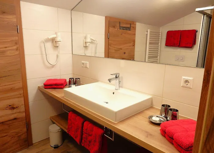 Gaestehaus Schoenfeld 4* Reit im Winkl